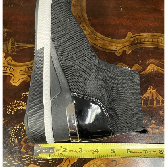 Michael Kors Womens Skyler Black Knit Stretch Wedge Bootie Travel Moonboot 7M - Picture 14 of 16